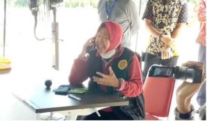 Risma Wali Kota Persoalkan Pengalihan Bantuan Dua Mobil Laboratorium dari BNPB ke Daerah Lain