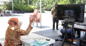 Melalui Teleconference, Wali Kota Risma Kembali Sapa Ribuan Pelajar