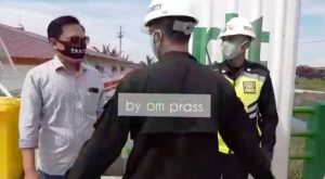 Sidak Perbaikan Pipa PDAM, Legislator Surabaya Dihalangi Security Proyek