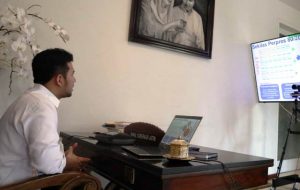 Gelar Rakor Evaluasi Bansos se-Jatim, Wagub Emil Soroti Potensi Data Penerima yang Invalid