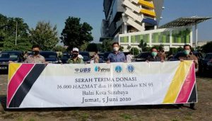 UK Petra Salurkan Hazmat dan Masker KN95 ke 23 se Jatim