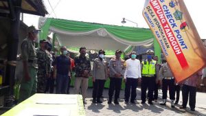 Kapolres Sidoarjo Apresiasi Keberadaan Pos Cek Point di Desa Wonokasian