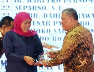 Pemprov Jatim Berduka, Gubernur Akan Berikan Penghargaan Kehormatan Jer Basuki Mawa Beya