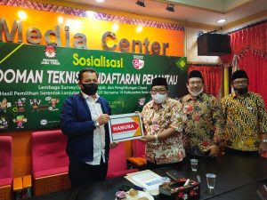 Pengurus DPD Hanura Jatim Silaturahmi ke KPU dan Bakesbangpol