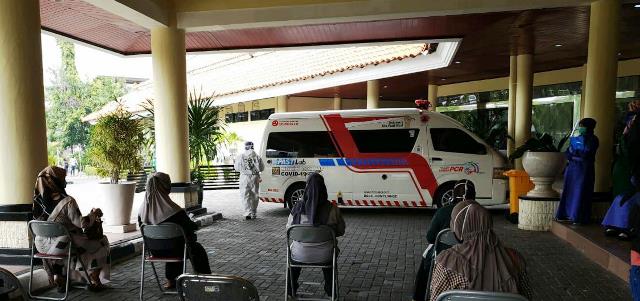 Pemkot Surabaya Lakukan Test Swab Jelang Persalinan Ibu Hamil