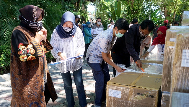 Dapat Bantuan dari BNPB, Pemkot Surabaya Akan Maksimalkan Pemeriksaan Covid-19 di Labkesda