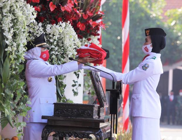 HUT RI Ke-75, Gubernur Khofifah: Jawa Timur Bertekad Merdeka dari Covid-19