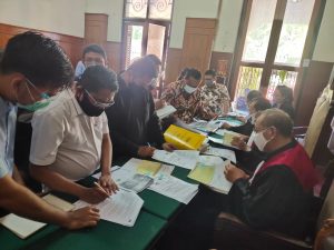 Perkuat Alasan, PT APIM Serahkan Bukti