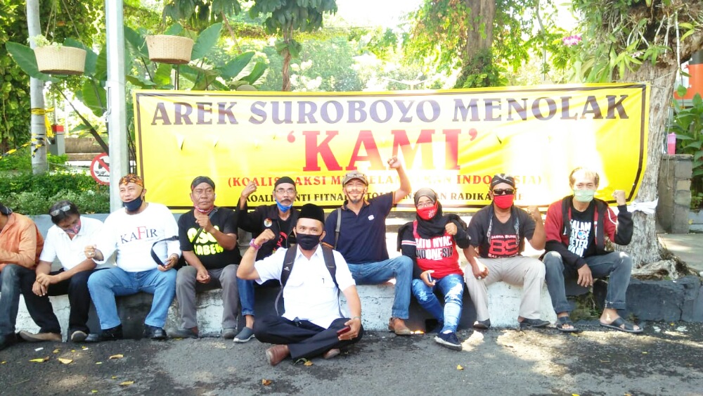 Tolak Deklarasi KAMI, Belasan Aktivis Suroboyo Gelar Aksi di Taman Bungkul