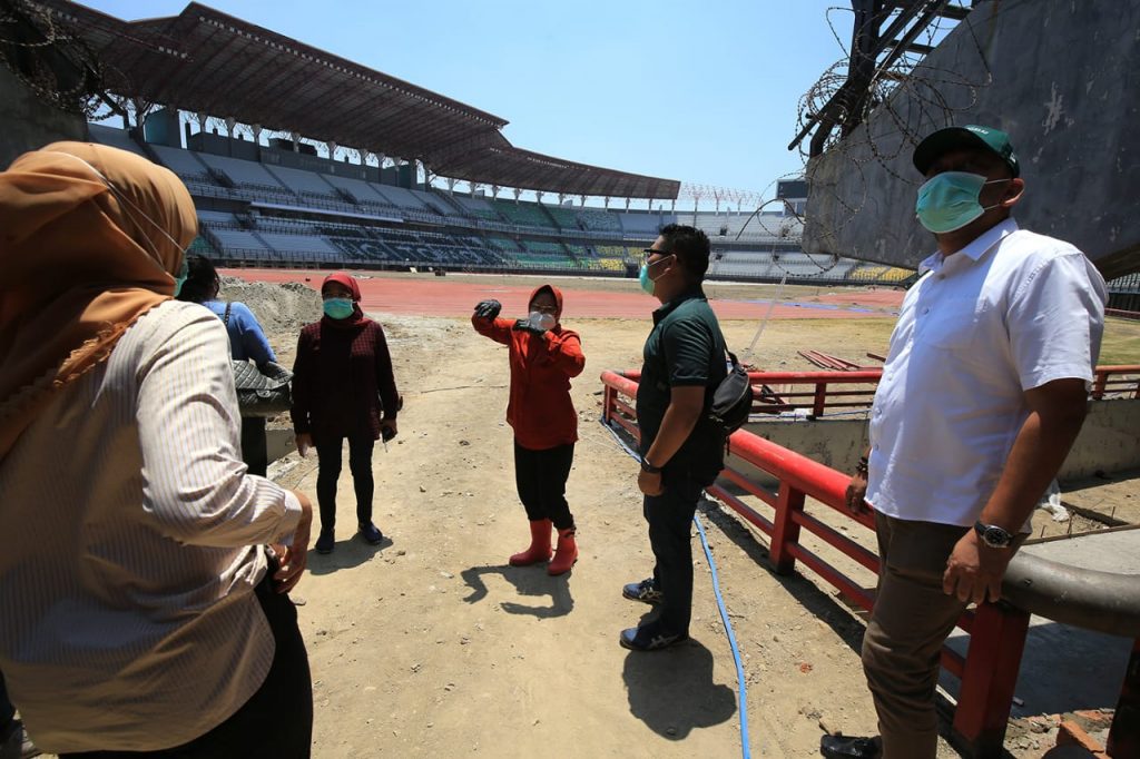 Wali Kota Risma Kembali Tinjau Progres Perbaikan Stadion GBT Hingga Akses Jalan