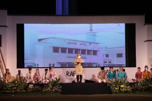 Fasilitasi Seniman, Wali Kota Risma Buka Parade Seni Budaya Surabaya yang Digelar Via Virtual