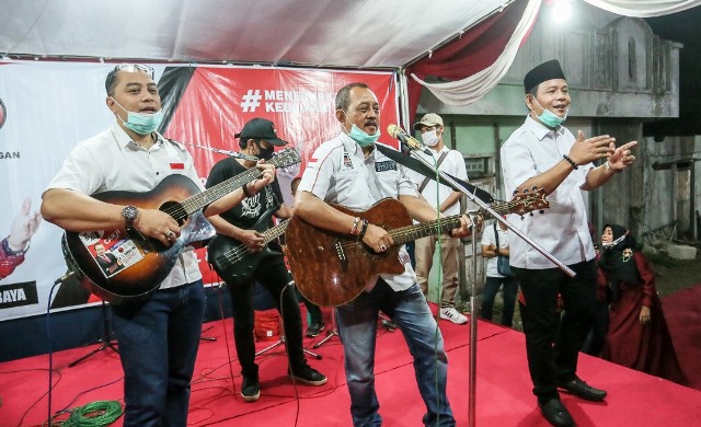 Bersama Musisi Jalanan, Armuji Ciptakan Lagu Kampanye Er-Ji