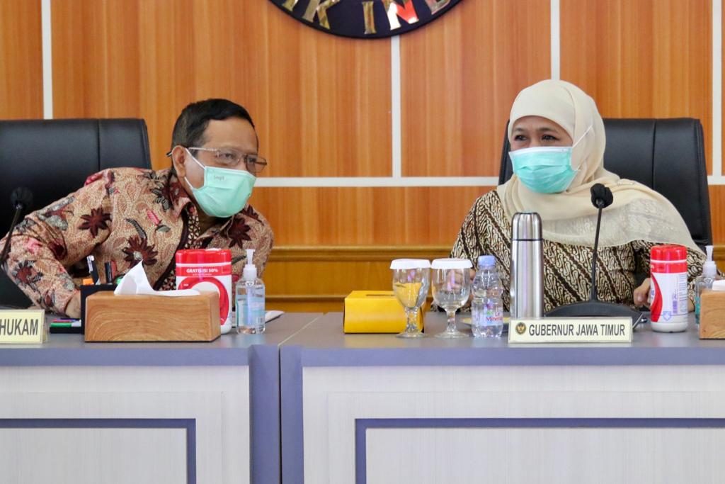 Gubernur Khofifah Antar Buruh Jatim Temui Menkopolhukam Sampaikan Aspirasi Omnibus Law