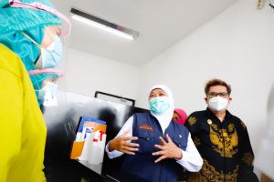 Gubernur Khofifah Resmikan Layanan Rapid Test & PCR RS Sheila Medika di Maspion Square