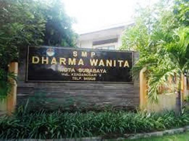 Sekolahnya Disebut di Acara Pertemuan Kepsek se Surabaya, Ini Klarifikasi Kepsek SMP Dharma Wanita Surabaya