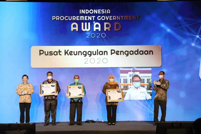 Pemprov Jatim Raih Indonesia Government Procurement Awards 2020 Kategori Pusat Keunggulan Pengadaan