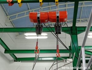 RPH Desa Pelem Pare Kediri Pasang Alat Potong Hewan Modern