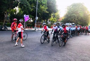 Kampanyekan Bali Telah Pulih, Goweser Cewek Dilepas Armuji