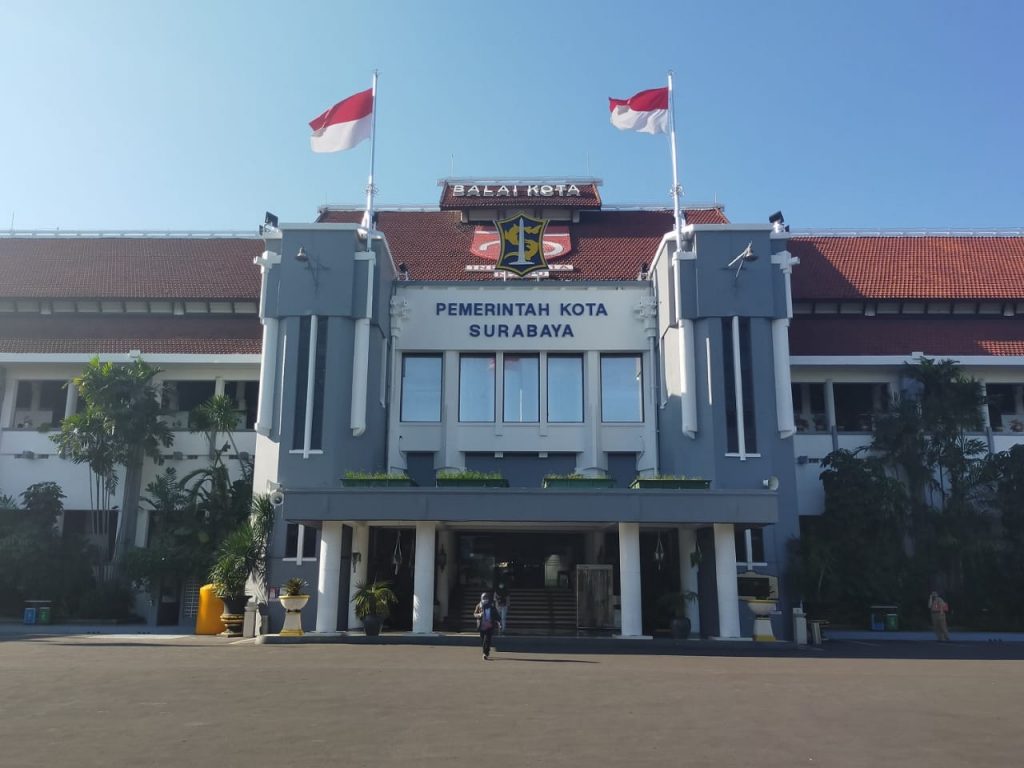Antisipasi Risiko Penularan, Pemkot Imbau Tak Ada Penjual Terompet di Surabaya