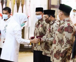 Gubernur Khofifah Ajak PMI Jatim Antisipasi Bencana Hidrometeorologi Melalui Rencana Kontijensi