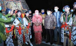 Gubernur Khofifah Ajak Paguyuban Warga Jatim Perkuat Perdagangan Antar Daerah