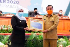 Gubernur Khofifah Sampaikan Dukacita Mendalam Atas Wafatnya Wakil Walikota Probolinggo