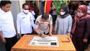 Bupati Tanbu Resmikan Pasar Rakyat Sudan Raya