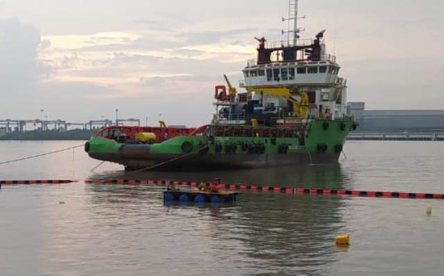 PT Terminal Teluk Lamong Dorong Percepatan Evakuasi MV Mentari Crystal