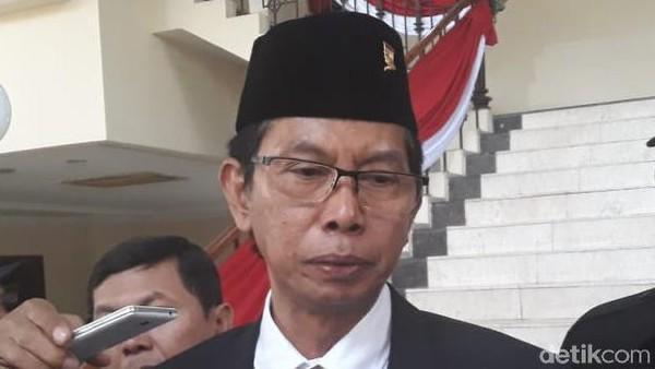 Ketua DPRD Minta Pemkot Surabaya Beri Vaksin RT/RW dan Tokoh-Tokoh Agama