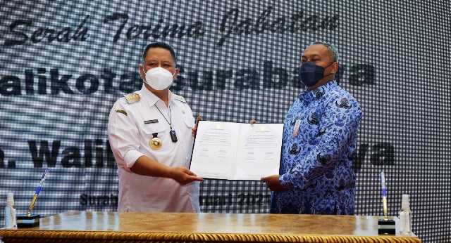 Pemkot Gelar Serah Terima Jabatan Wali Kota Surabaya kepada Pelaksana Harian Wali Kota
