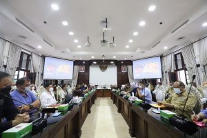Gerakkan Roda Perekonomian, Pemkot Surabaya Siapkan Relaksasi Usaha