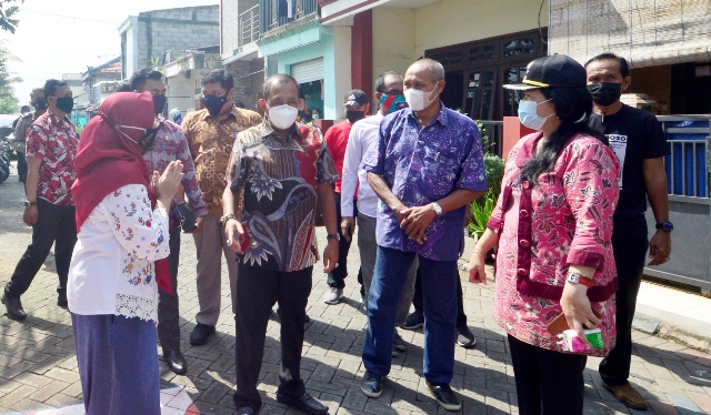 Perkuat Program Wali Kota Surabaya, Wawali Armuji Temui Warga Morokrembangan