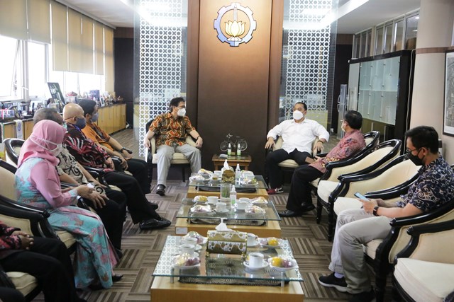 Audiensi dengan Perguruan Tinggi Surabaya, Wali Kota Eri Cahyadi Pererat Sinergitas Bangun Kota