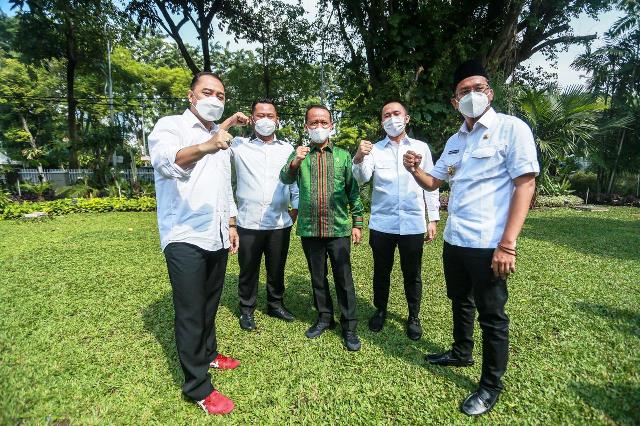 Genjot Investasi di Surabaya Raya, Kepala BKPM Temui Tiga Mas Kada