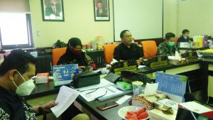 Pansus LKPJ DPRD Surabaya Dorong Peningkatan Pendapatan Retribusi Parkir