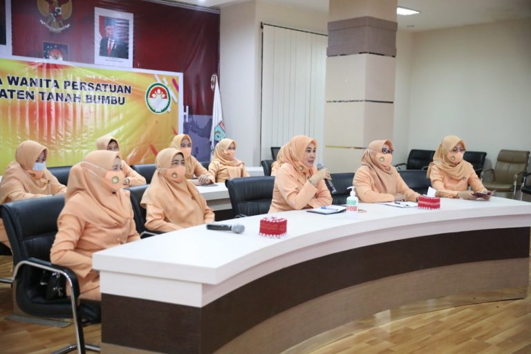 Jelang HUT Kartini, DPW Tanbu Ikuti Training Online ‘Wanita Mada Kini’ se Indonesia