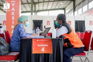 Turut Percepat Pemulihan Ekonomi, Shopee Hadirkan Pusat Vaksinasi COVID-19 di Bandung