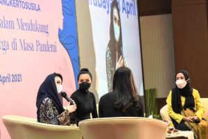 Ketua TP PKK Jatim Apresiasi Peran Ibu dalam Keluarga