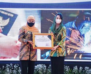 Ini Pesan Gubernur Khofifah Kepada Kabupaten/Kota Penerima Penghargaan di 3 Sektor
