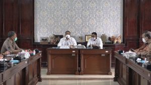 Melalui Program CSR, Wali Kota Eri Cahyadi Ajak Perusahaan Beri Beasiswa Pendidikan Bagi Pelajar MBR