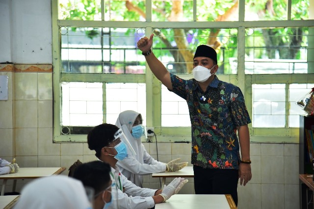 Terus Koordinasi dengan Pemprov Jatim, Pemkot Surabaya Persiapkan Sekolah Tatap Muka
