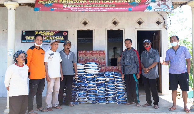 Peduli Korban Gempa Malang, PT AMA Berikan Bantuan Ratusan Paket Sembako