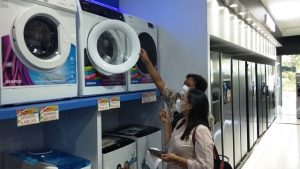 Dekati Konsumen UFO Electronics Ekspansi Tuban