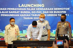 Warga Jatim Bisa Bayar PKB Non-Tunai dengan GoPay