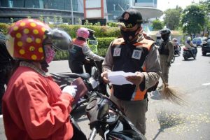 Tinjau Lokasi Penyekatan, Wali Kota Eri Cahyadi Dikejutkan Ini