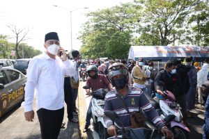 Antisipasi Lonjakan Kasus Covid 19, Pemkot Surabaya Gelar Penyekatan dan Tes Antigen di Suramadu