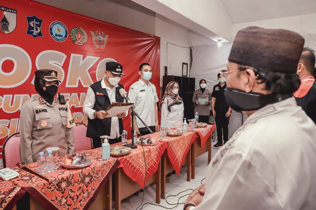 WaliKota Eri Resmikan Kampung Tangguh Bersih Narkoba Bersama Kapolres Pelabuhan Tanjung Perak