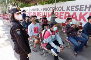 Satgas Covid-19 Surabaya Wajibkan Seluruh Warga yang masuk ke Kota Pahlawan dari Madura Rapid Antigen