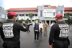 Pekikkan Takbir 3 Kali, Wali Kota Eri Nyatakan Jihad Fi Sabilillah Hadapi Pandemi Covid-19