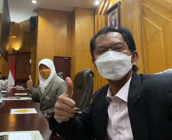 Sembuh dari Covid 19, Ketua DPRD Surabaya Imbau Masyarakat Kenakan Masker Berlapis